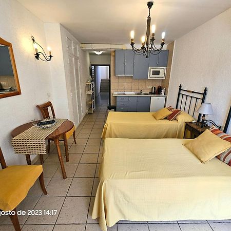 Estudio Acogedor Y Tranquilo En Zona Estupenda Fuengirola Exterior foto